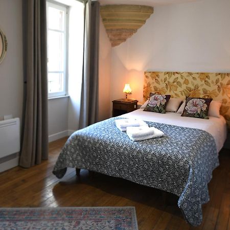 Pat A Touille Bed & Breakfast Treignac Dış mekan fotoğraf