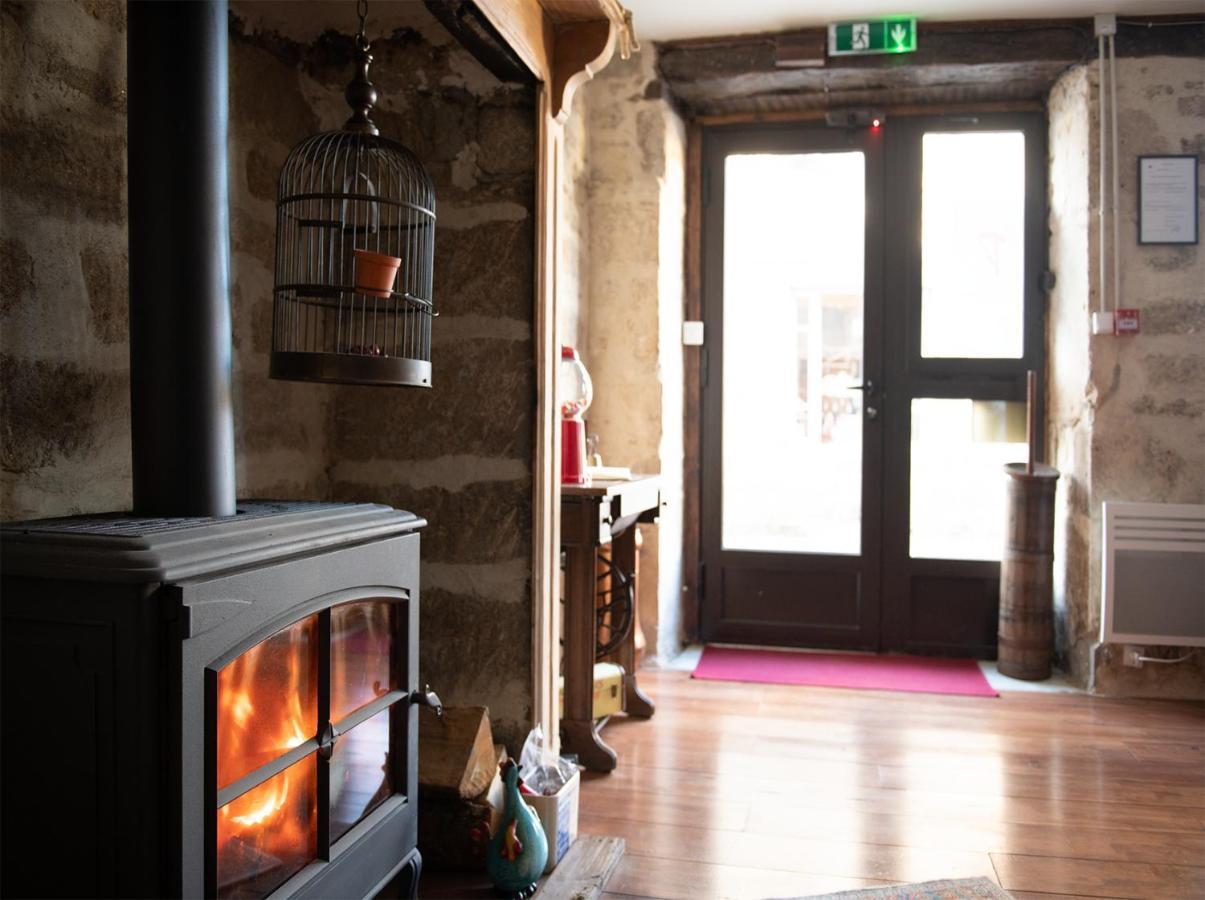 Pat A Touille Bed & Breakfast Treignac Dış mekan fotoğraf