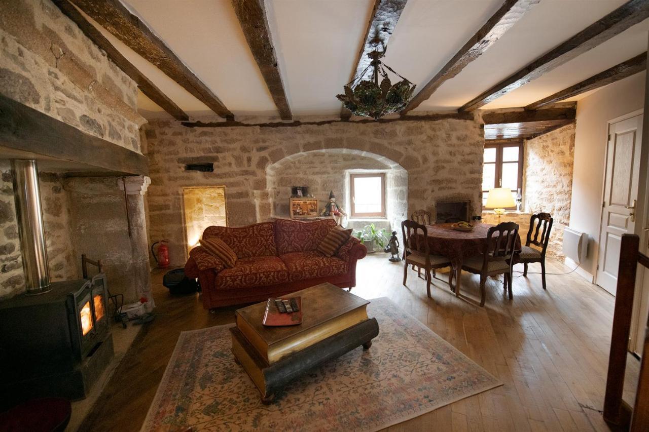 Pat A Touille Bed & Breakfast Treignac Dış mekan fotoğraf