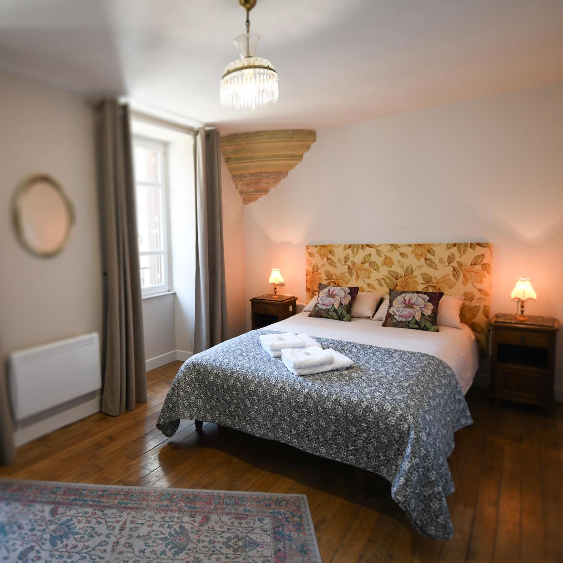 Pat A Touille Bed & Breakfast Treignac Dış mekan fotoğraf